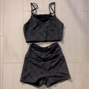 Wolven threads summit bra shorts xs